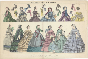 Eine Vintage-Modezeitschrift mit dem Titel "The Ladies Gazette of Fashion", die Illustrationen von Frauen in verschiedenen farbenfrohen Kleidern und kunstvoll verzierten Hüten zeigt, mit einem dezenten Farbschema aus Blauen, Grünen und Gelben.