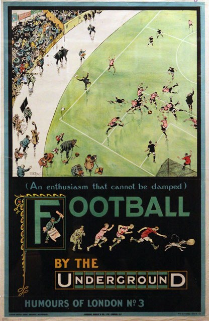 Plakat zeigt Zuschauer bei einem Fußballspiel im Stadion, betitelt mit "Football by the Underground - Humours of London No. 3."
