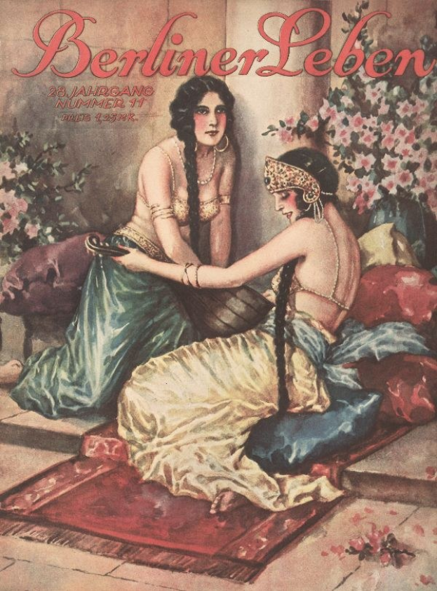 Plakat mit zwei Frauen auf einem Bett umgeben von Kissen und Topfpflanzen mit der Aufschrift "Berliner Leben Magazin-Cover von Oktober 1931" oben.